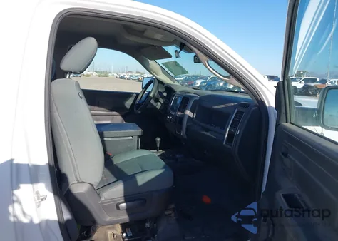 2015 Ram 2500 Tradesman из США, поврежденный, VIN 3C6LR5AT9FG658646